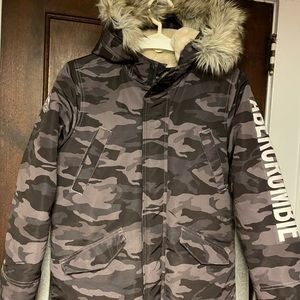 This item is in good condition with only light signs of wear,if any